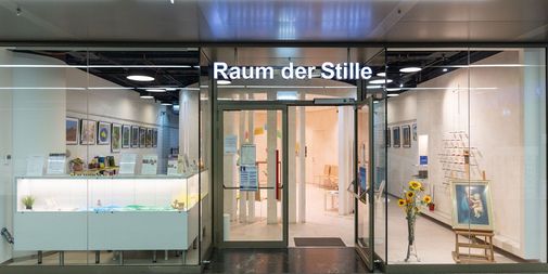 Die Leitung des Raums der Stille übernimmt Günter Körber, Leiter der Evangelischen Allianz in Wien.