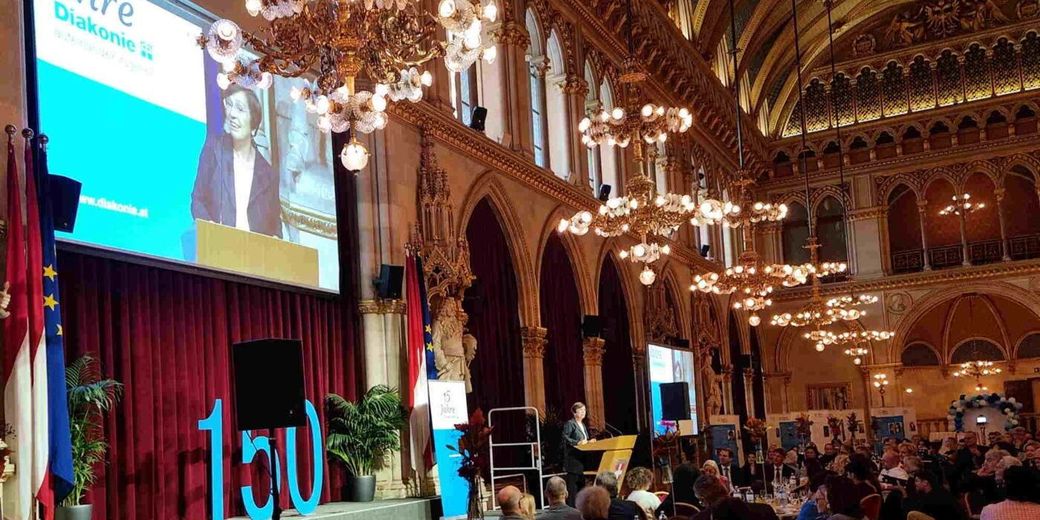 Die Diakonie zeigt, wie Inklusion geht und dass Inklusion eine Bereicherung für uns alle ist“ – Doris Schmidauer beim Diakonie-Symposium im Wiener Rathaus.